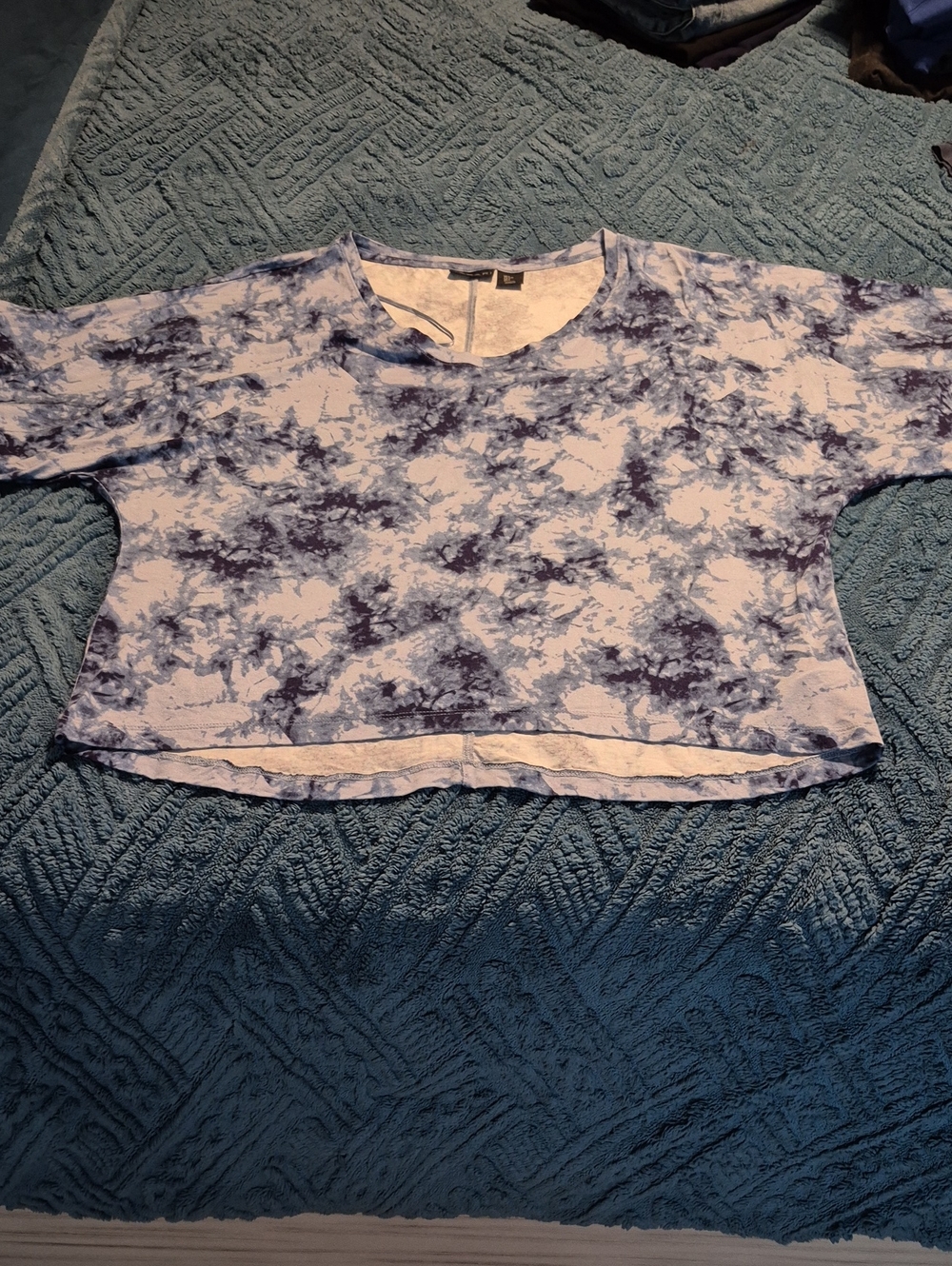 Tahari Blue Tie-Dye V-Neck Dolman 1/2 Sleeve Top Like New